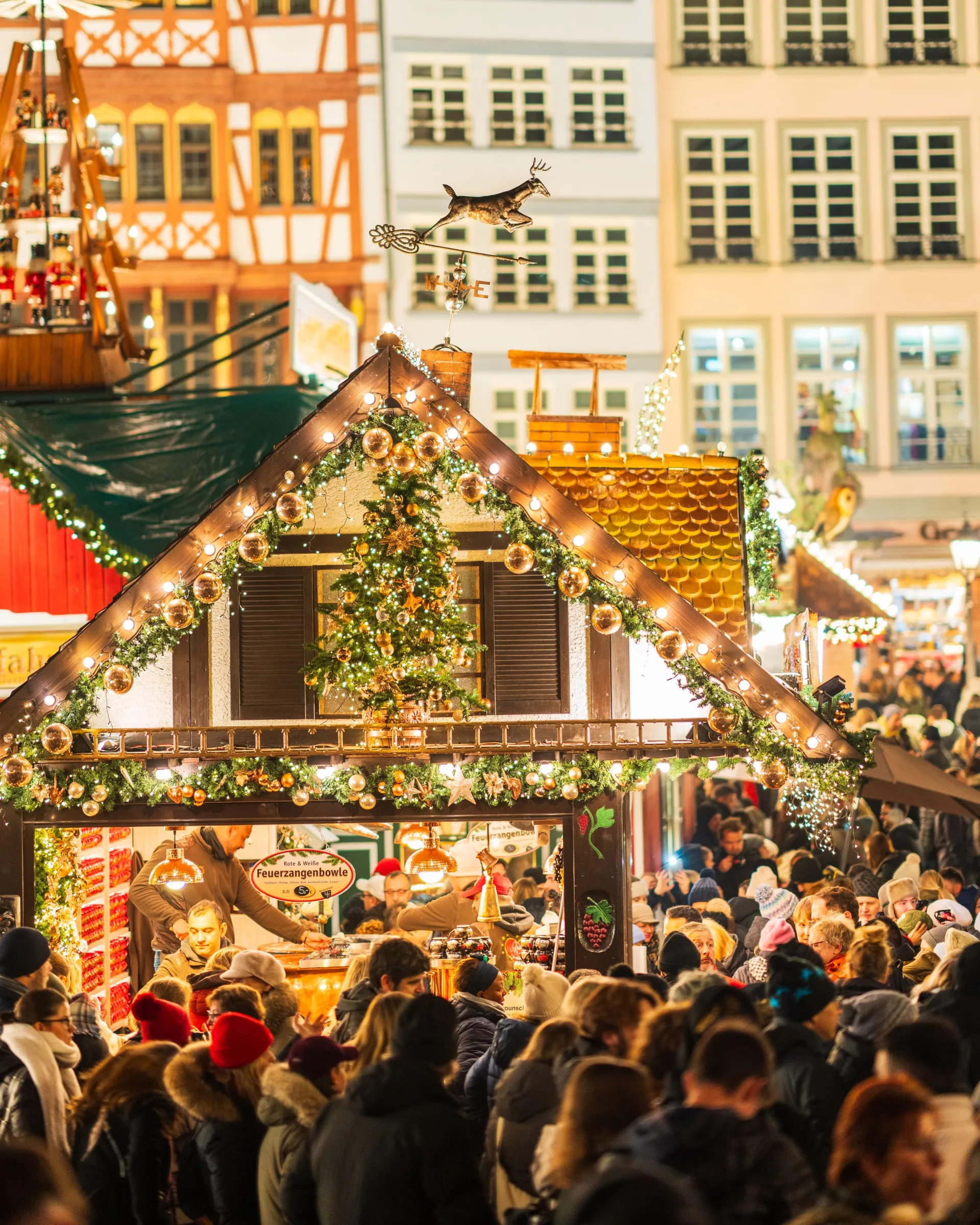 image d'un chalet dans un march&eacute; de No&euml;l