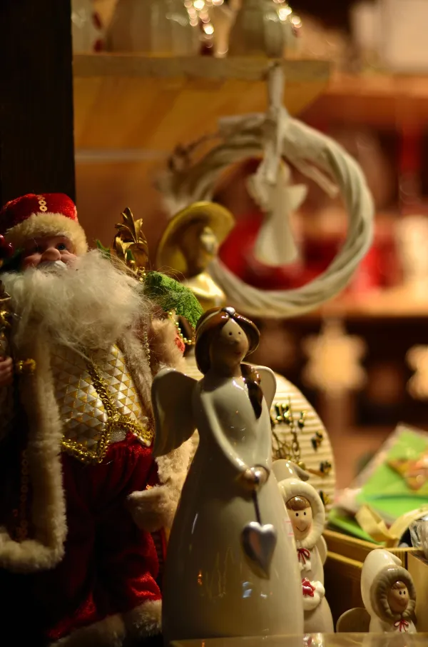 March&eacute; de No&euml;l  .jpg